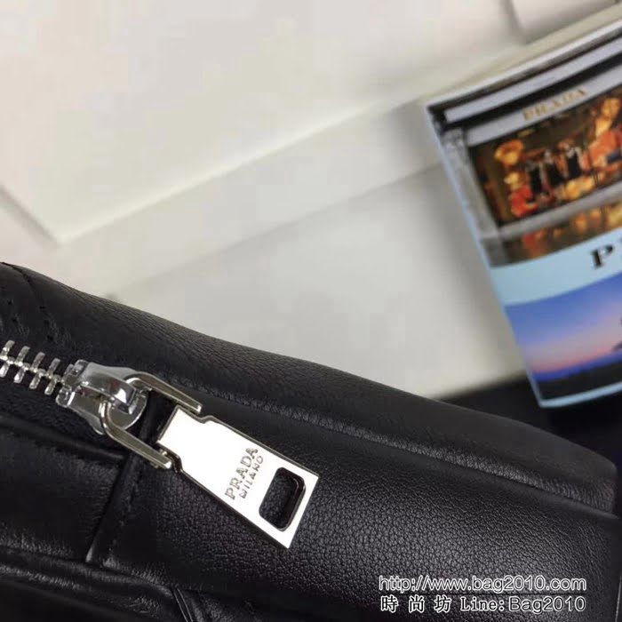 普拉達PRADA原單 最新款男士胸包-專櫃品質1BD265黑色 自然摔紋皮 PHY1614